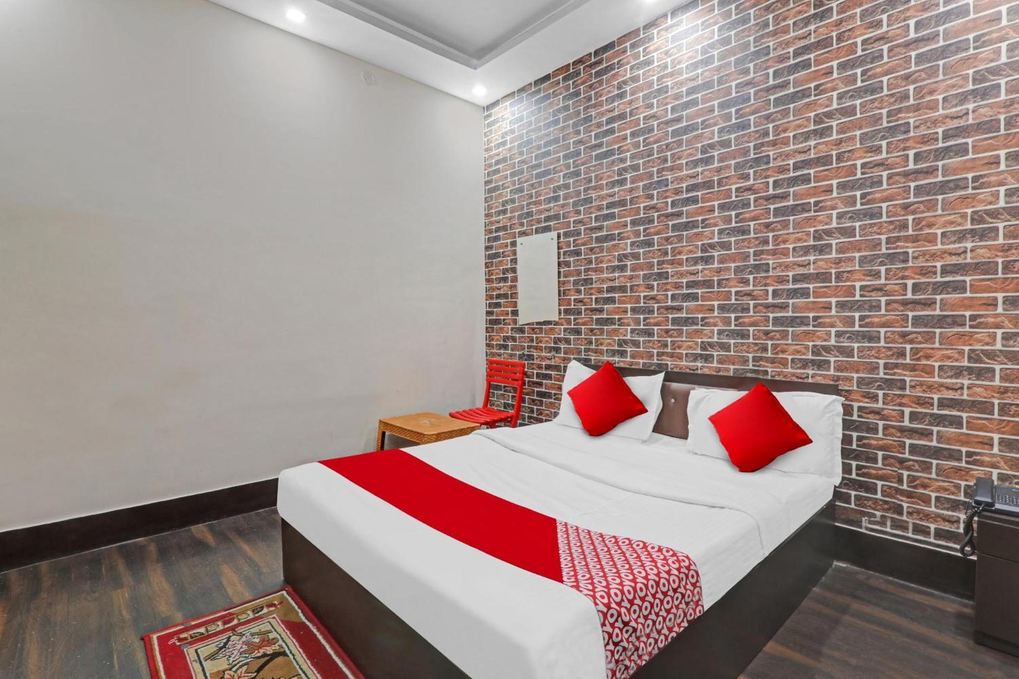 Hotel O New Pacifica Grand Near Phoenix United Lucknow Eksteriør billede